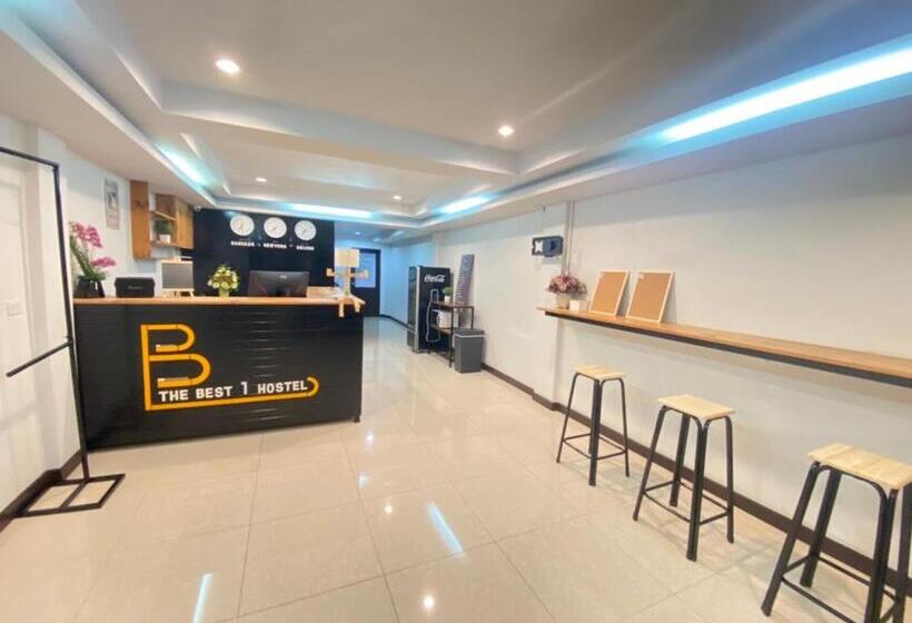 הוסטל The Best One Chiang Mai