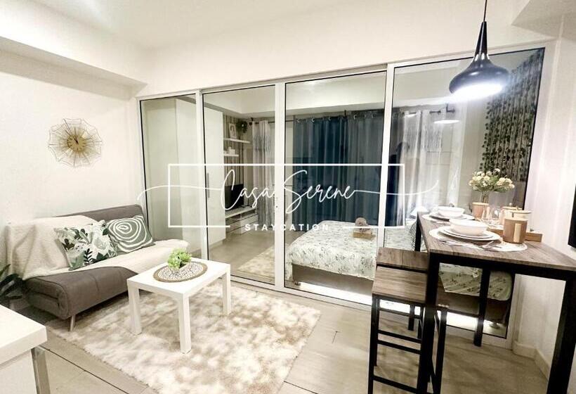 Azure Urban Resort By Casa Serene Staycation