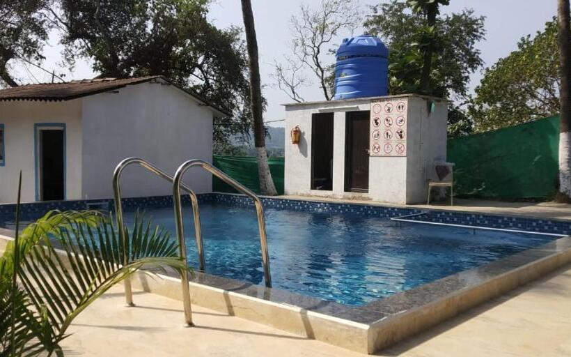 مبيت وإفطار Beach Walk Farm