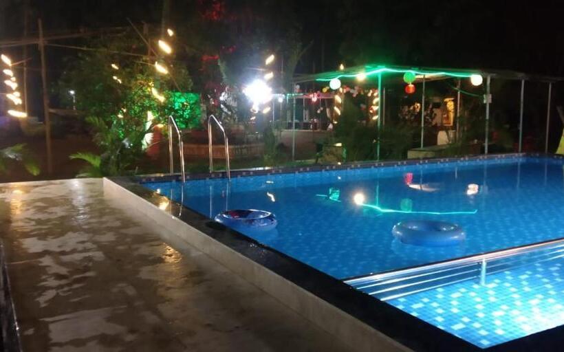 مبيت وإفطار Beach Walk Farm