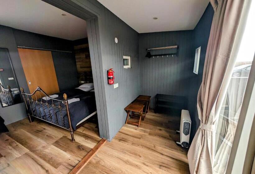 مبيت وإفطار Hótel Hrífunes By Ourhotels