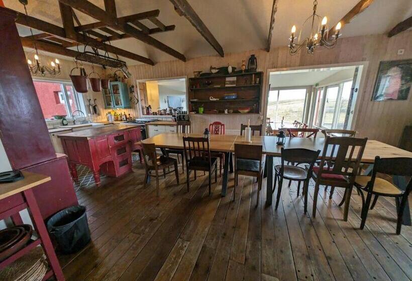 مبيت وإفطار Hótel Hrífunes By Ourhotels