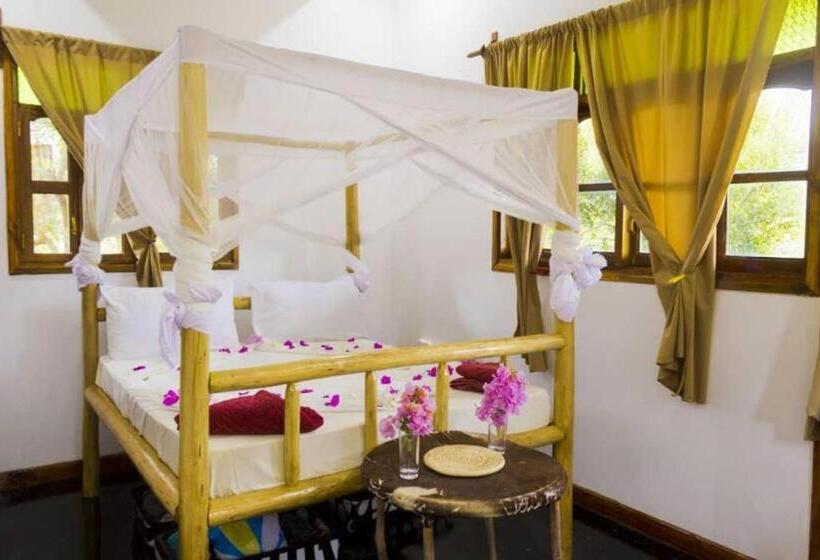 مبيت وإفطار Jambiani Wood House