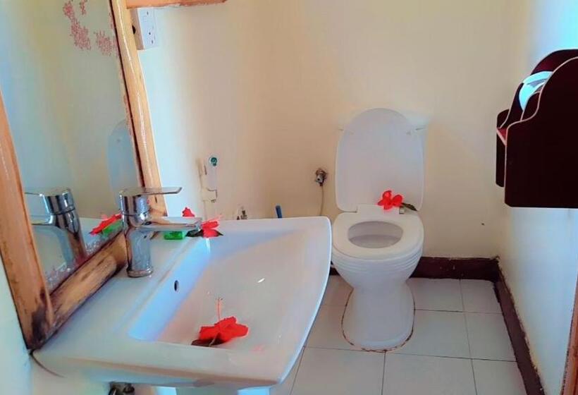 مبيت وإفطار Jambiani Wood House