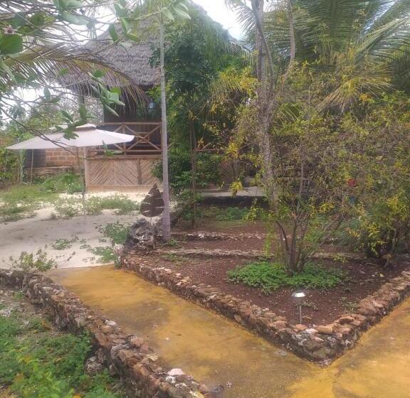 مبيت وإفطار Jambiani Wood House