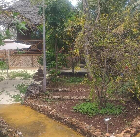 مبيت وإفطار Jambiani Wood House