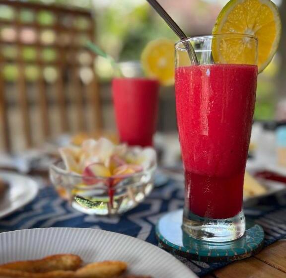 مبيت وإفطار Kishi Kishi Artvilla