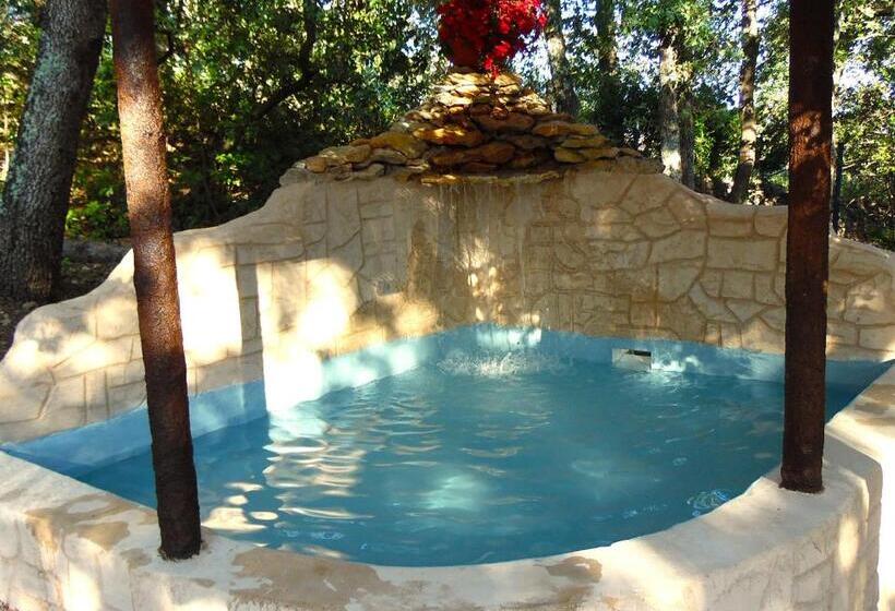 צימר La Chaumière De La Forêt Enchantée, Week End Insolite, Avec Jacuzzi Privatif Dans Espace Bien Etre