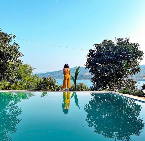 مبيت وإفطار Lakeview Resort Near Lavasa By Maharashtra Camper’s