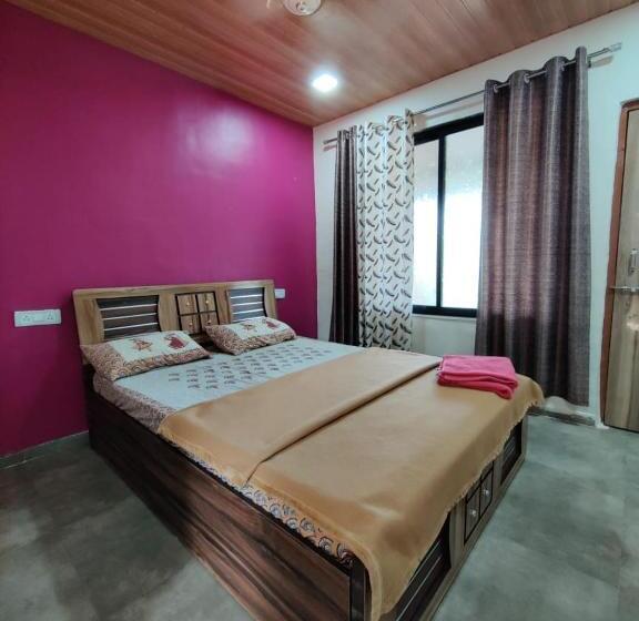 مبيت وإفطار Lakeview Resort Near Lavasa By Maharashtra Camper’s