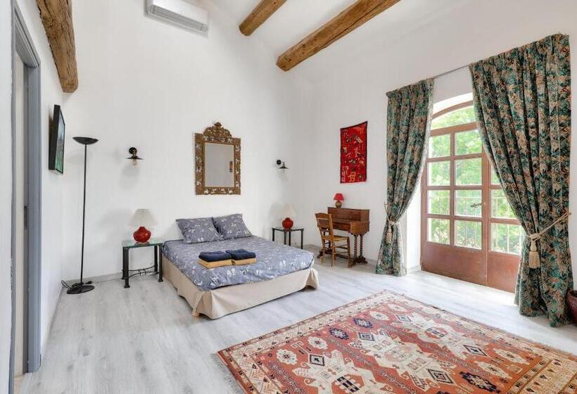 مبيت وإفطار Mas De La Souvine