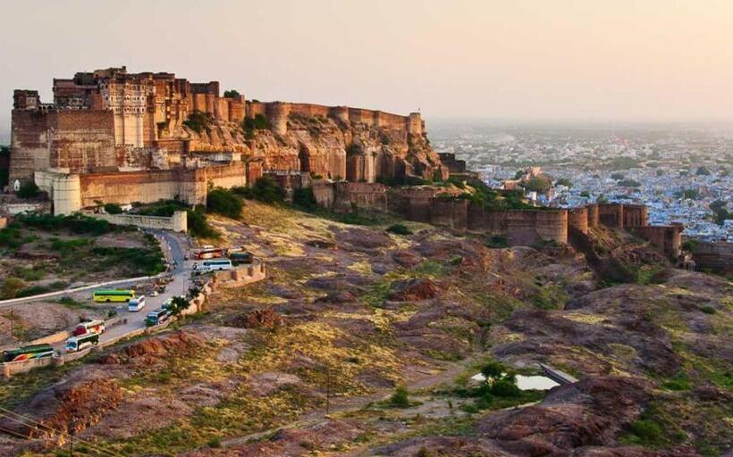 مبيت وإفطار Shangri La Heritage Haveli