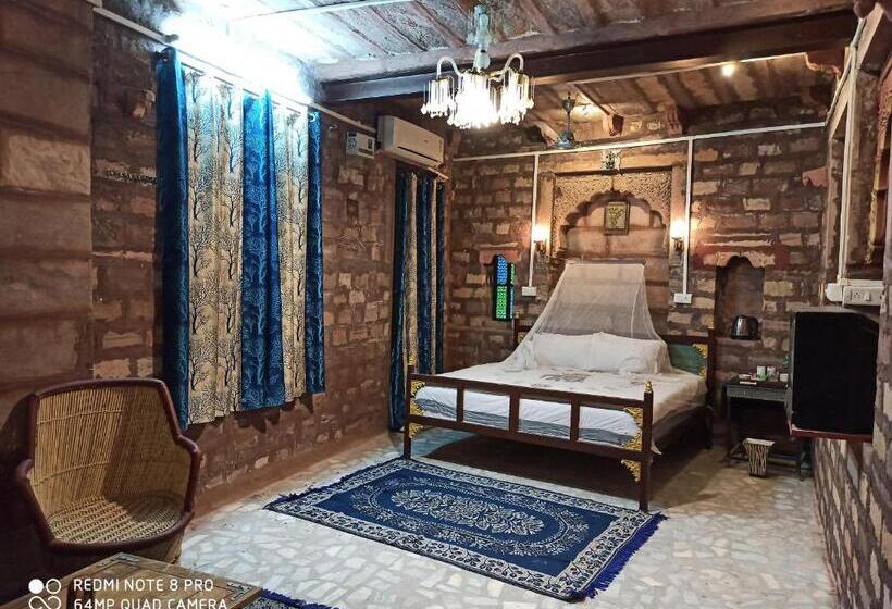 مبيت وإفطار Shangri La Heritage Haveli