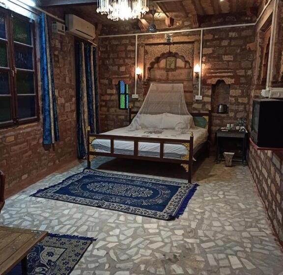 مبيت وإفطار Shangri La Heritage Haveli