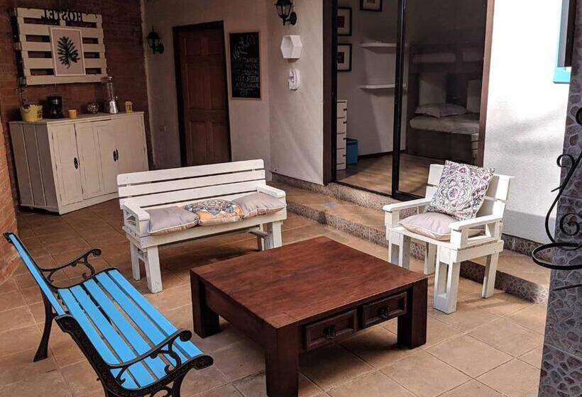 Casa Pension Puerta Del Sol