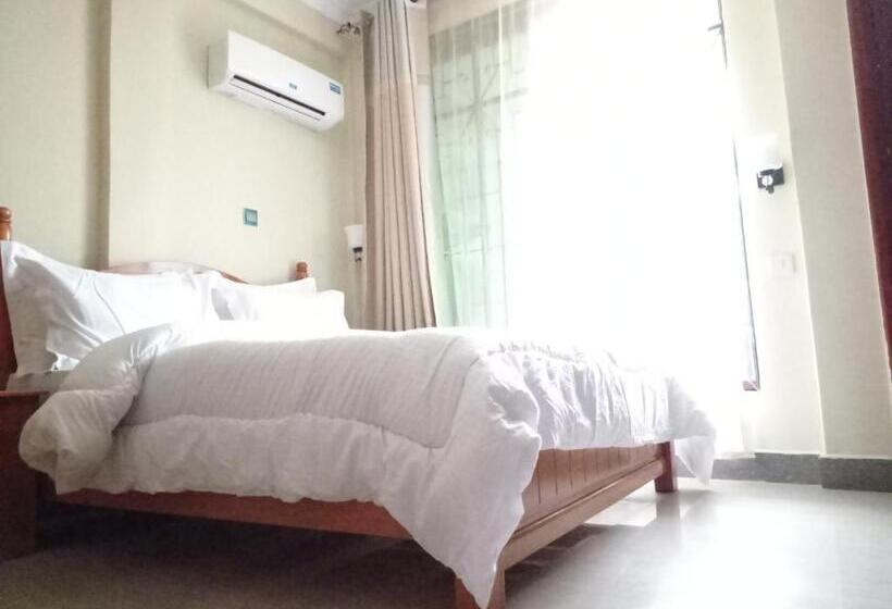 Des Grand Hotel Mwanza