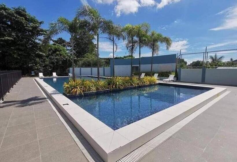 Dracarys Place 2 Condo With Balcony Unlimited Wifi Lapulapu City View