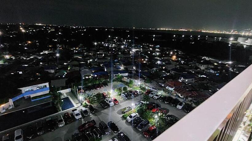 Dracarys Place 2 Condo With Balcony Unlimited Wifi Lapulapu City View