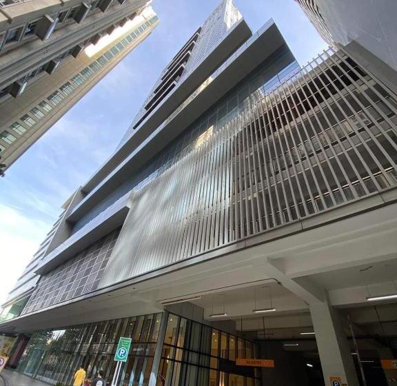 Eastwood Global Plaza Luxury Residences In 43rd Floor With City Sky View