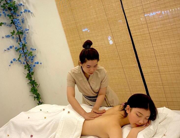 Herbs Spa & Hotel Riverside Grand World