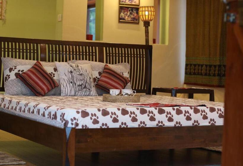 בית מלון כפרי Atulya Kanchi Camp Bandhavgarh