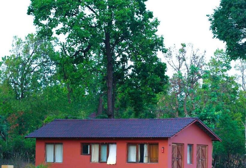 בית מלון כפרי Atulya Kanchi Camp Bandhavgarh