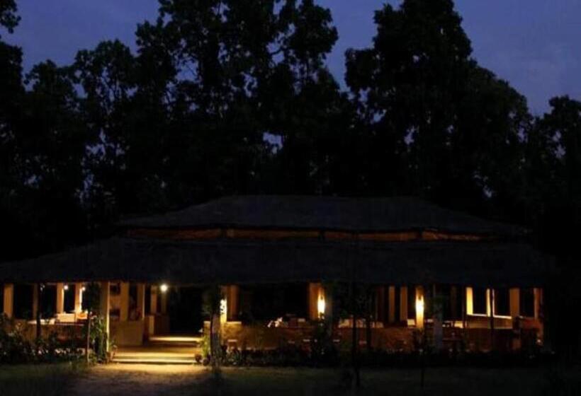 בית מלון כפרי Atulya Kanchi Camp Bandhavgarh
