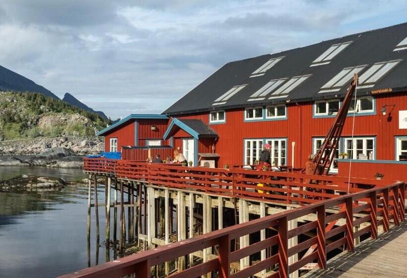 Отель Brygga Restaurant And Rooms