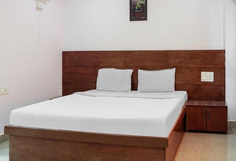 酒店 Capital O 84569 Yashaswi