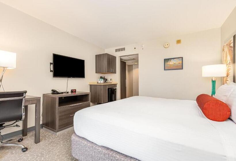 בית מלון כפרי Castle At Palms At Waikīkī