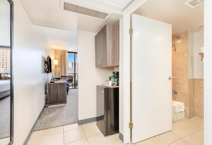 בית מלון כפרי Castle At Palms At Waikīkī