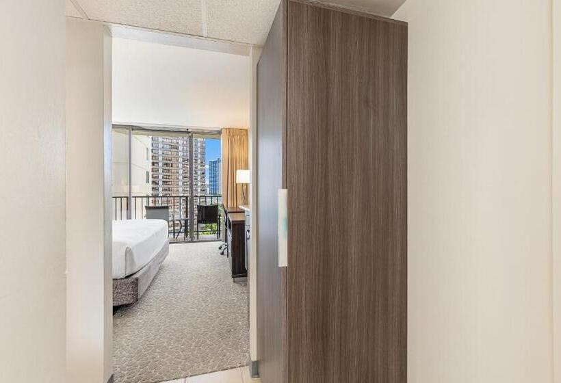 בית מלון כפרי Castle At Palms At Waikīkī