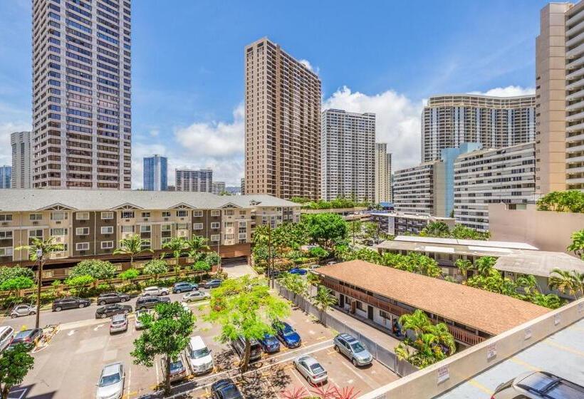 בית מלון כפרי Castle At Palms At Waikīkī