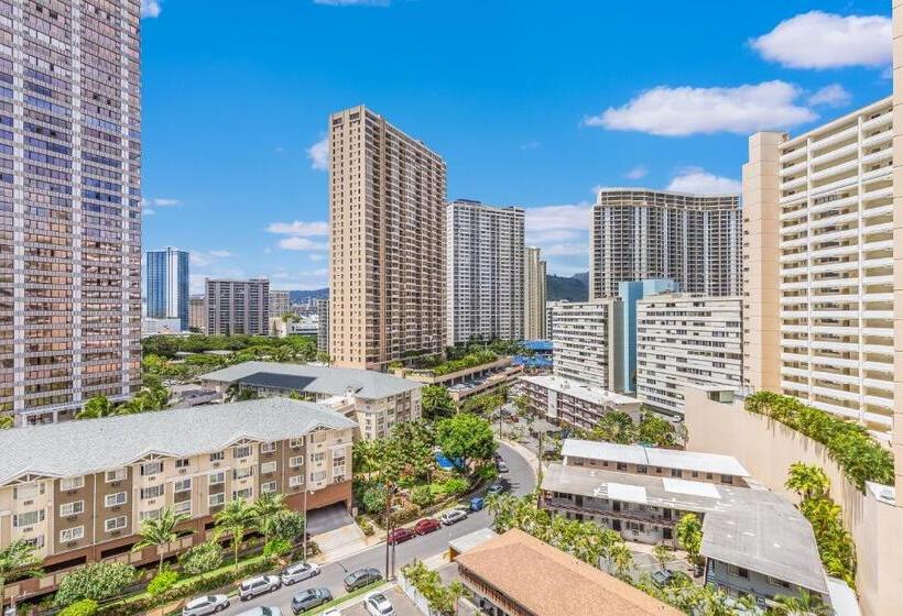 בית מלון כפרי Castle At Palms At Waikīkī