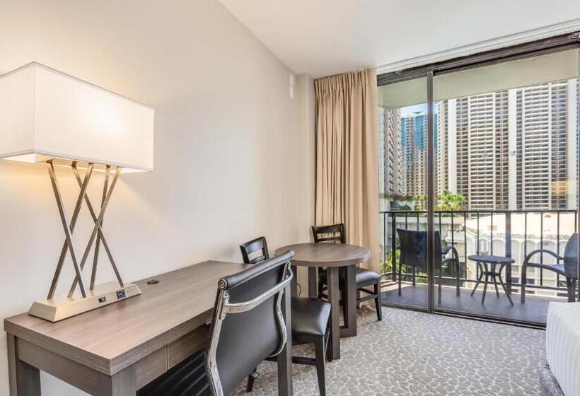 בית מלון כפרי Castle At Palms At Waikīkī