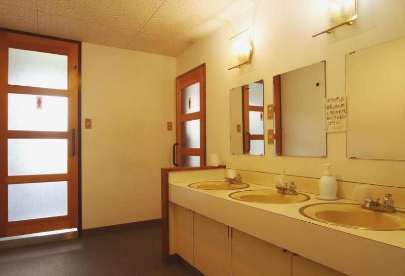 هتل Chalet Nozawa