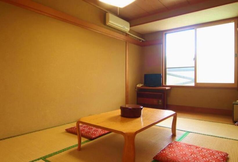 هتل Chalet Nozawa