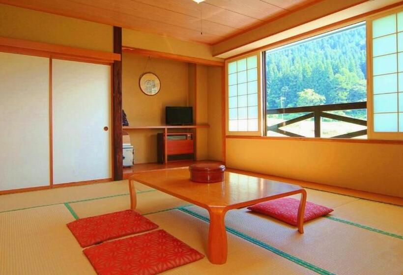 هتل Chalet Nozawa