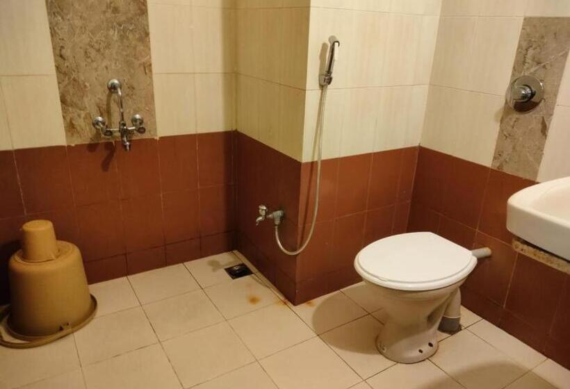 בית מלון כפרי Downtown Residence