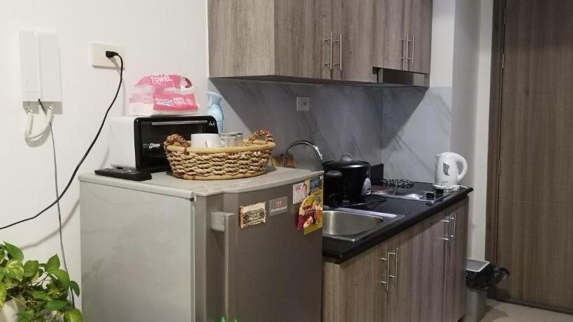 هتل Fame Residences Tower 2