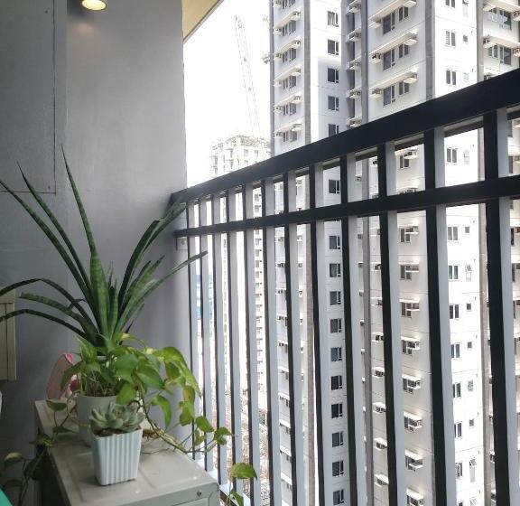 هتل Fame Residences Tower 2