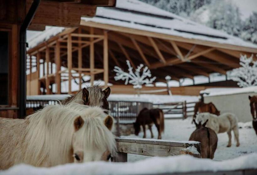 فندق Familien Natur Resort Moar Gut