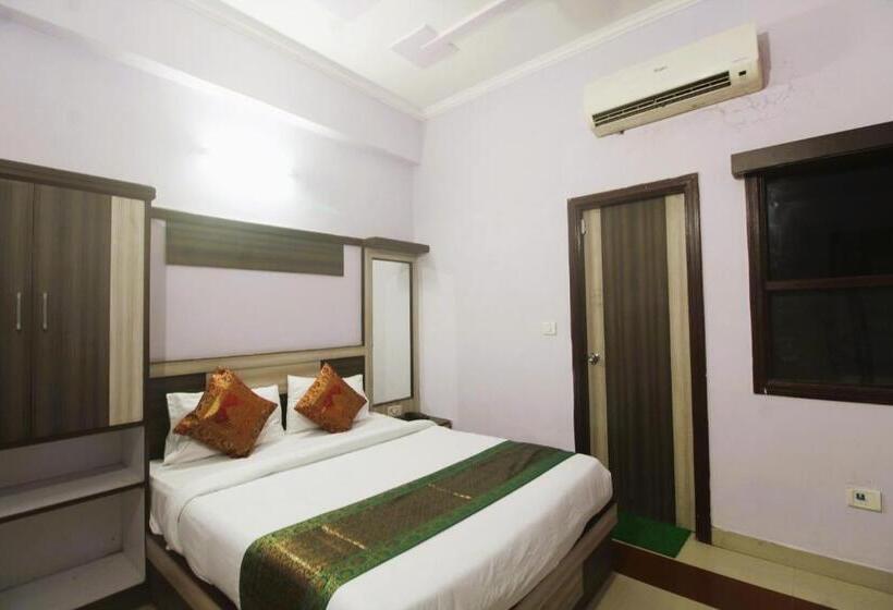 Отель Golden Prime