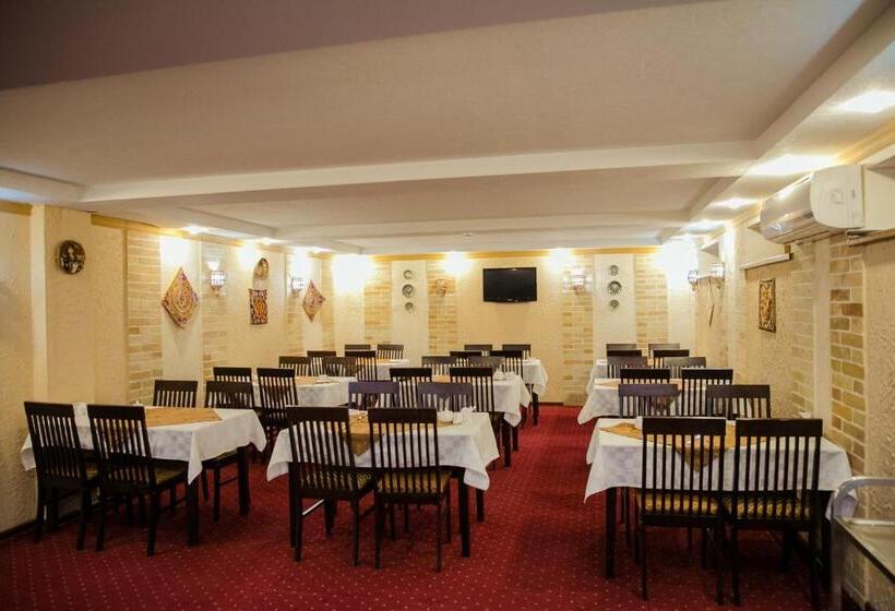 فندق Majestic Palace