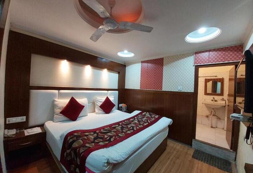 Отель Moon Nainital Official