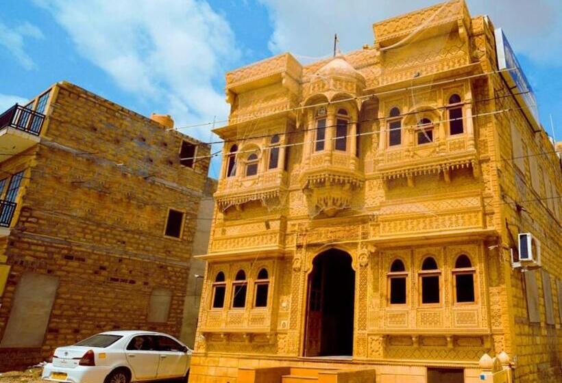 ホテル Moscow Haveli & Desert Safari