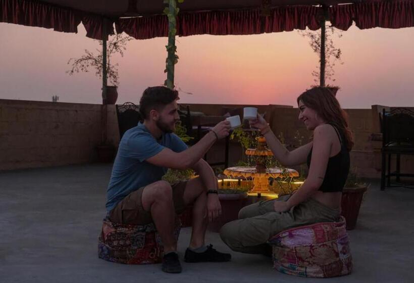 ホテル Moscow Haveli & Desert Safari