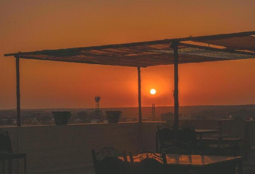 ホテル Moscow Haveli & Desert Safari