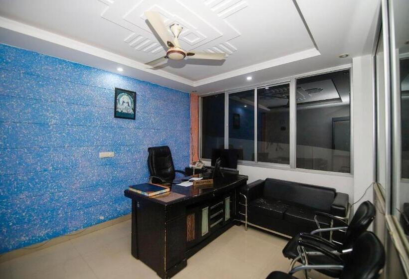 فندق Oyo 10154 47 Hill