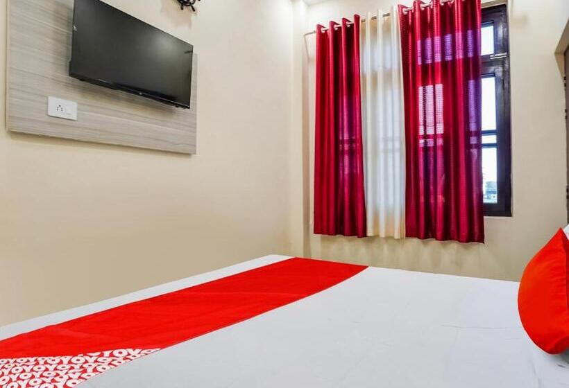 فندق Oyo 81181 Mann